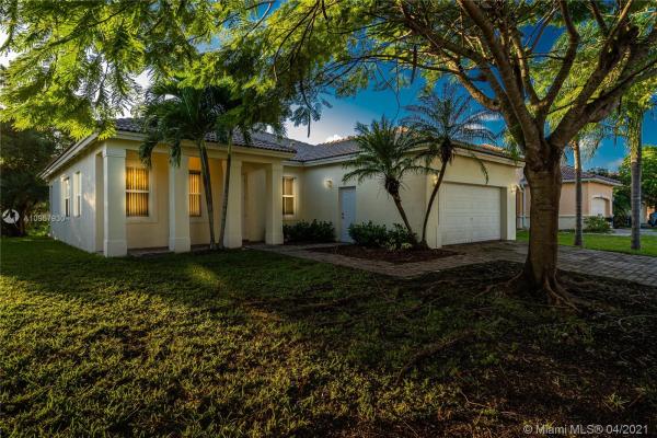 Keys Landing, 1550 SE 17th Ave, Homestead, Florida 33035, image 2