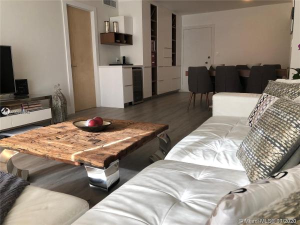 Oceanside Plaza, 5555 Collins Ave #5Y, Miami Beach, Florida 33140, image 2