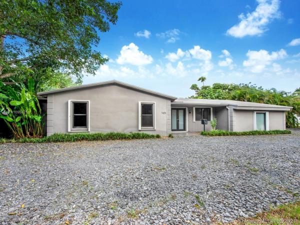 Holiday Estates, 7405 SW 122nd St, Pinecrest, Florida 33156, image 2