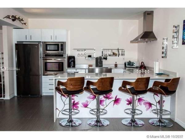 Oceanview A, 19390 Collins Ave #702, Sunny Isles Beach, Florida 33160, image 2