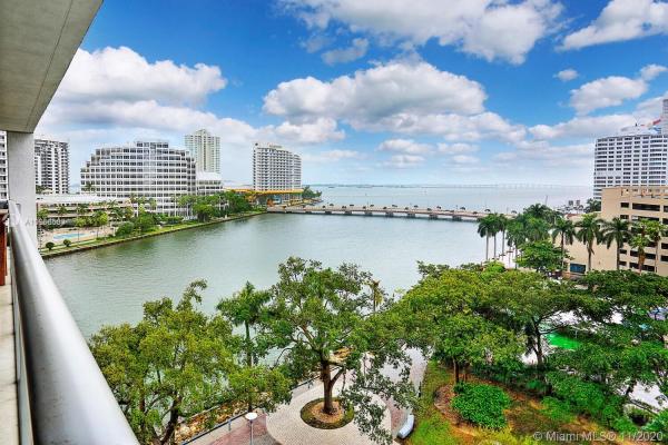 Icon Brickell Tower 2, 495 Brickell Ave #801, Miami, Florida 33131, image 2