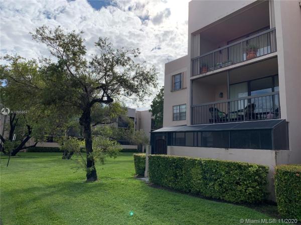 Gardens Of Kendall, 10525 SW 112th Ave #107, Kendall, Florida 33176, image 2