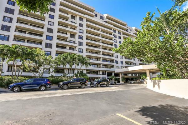 The EmeraldBay At Key Colony, 151 Crandon Blvd #304, Key Biscayne, Florida 33149, image 2