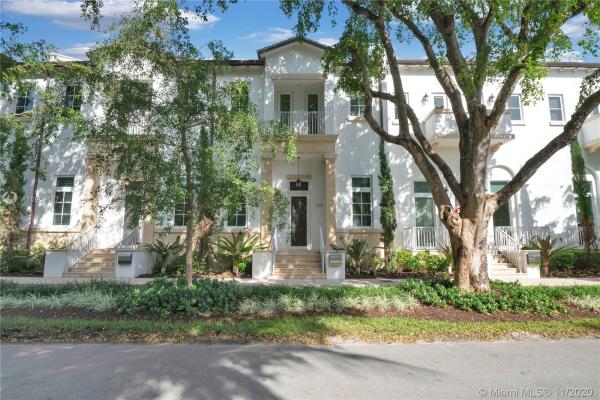 Santander Coral Gables, 639 Santander Ave #4, Coral Gables, Florida 33134, image 2