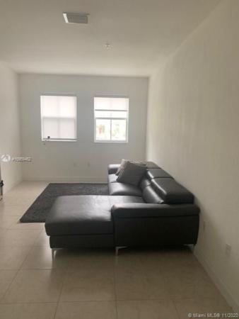 Century Park West, 230 NW 109th Ave #211, Fountainebleau, Florida 33172, image 2