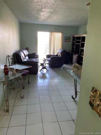 El Camino Real North, 10500 SW 8th St #404, University Park, Florida 33174, image 2