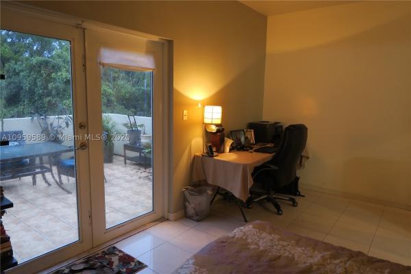 Village Del Mar Townhomes, 1309 NE 105th St #TH1, Miami Shores, Florida 33138, image 3