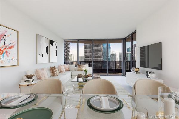 Brickell Flatiron, 1000 Brickell Plz #3015, Miami, Florida 33131, image 2