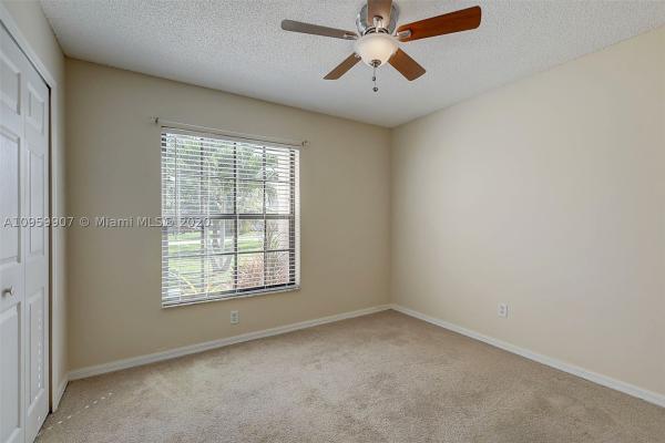 3001 SE Tipton Ct, Florida 34952, image 3