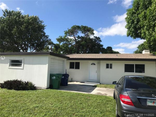 Sierra Mirada, 19730 NW 5th Ave, Miami Gardens, Florida 33169, image 2