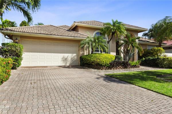 Eastern Shores, 16421 NE 34th Ave, North Miami Beach, Florida 33160, image 2