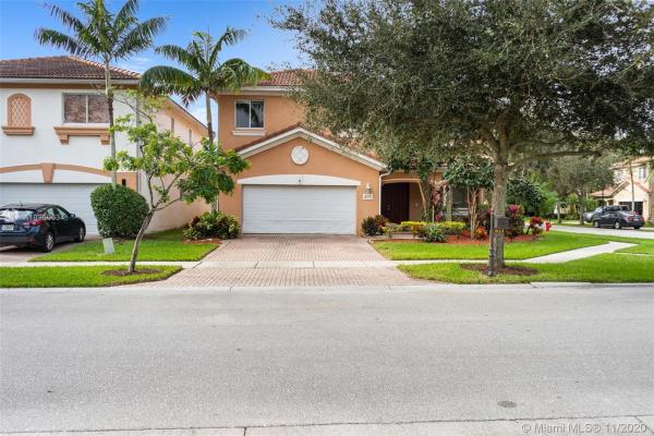 Terracina, 811 Cresta Cir, West Palm Beach, Florida 33413, image 2