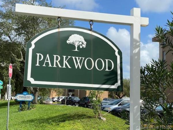 Parkview, 9190 Fontainebleau Blvd #204, Fountainebleau, Florida 33172, image 2