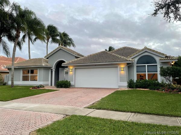 Boca Isles South, 10930 King Bay Dr, Boca Raton, Florida 33498, image 2