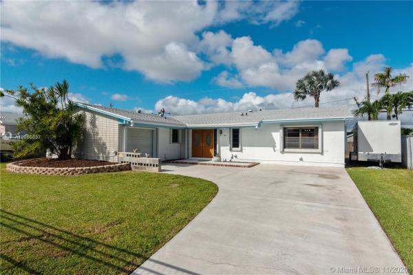 Bel Aire, 10455 SW 200th St, Cutler Bay, Florida 33157, image 2