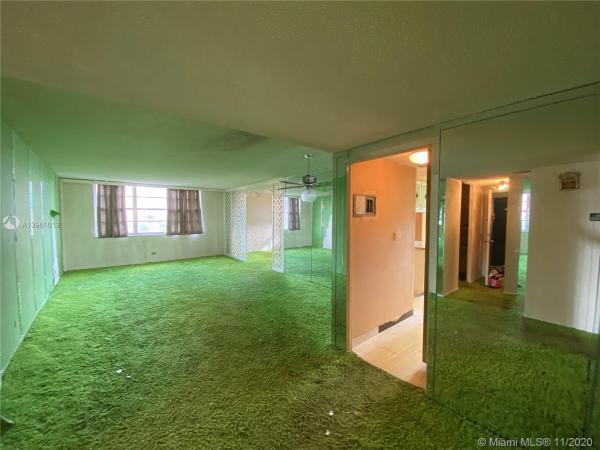Winston Towers 200, 251 174th St #316, Sunny Isles Beach, Florida 33160, image 2