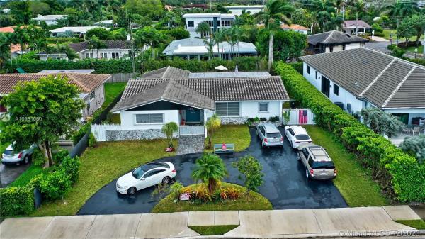 1270 96th St, Bay Harbor Islands, Florida 33154, image 2