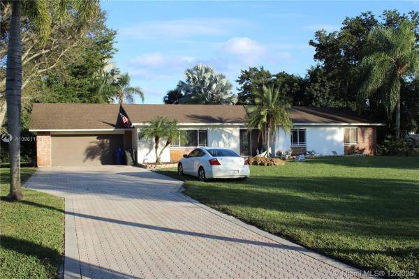 Green Meadows, 4910 SW 164th Ter, Southwest Ranches, Florida 33331, image 2