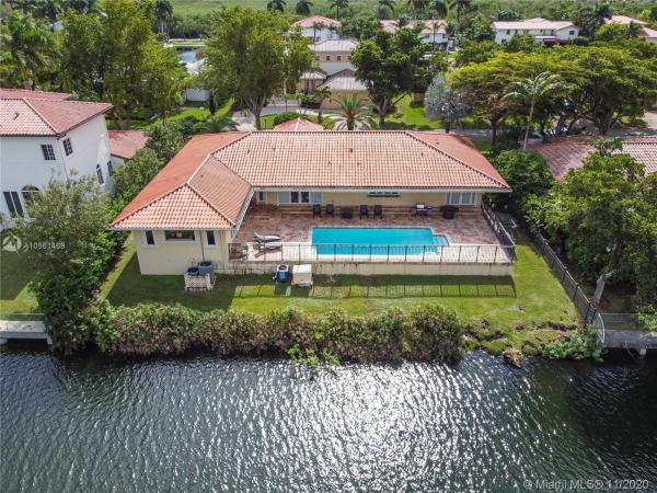 Gables By The Sea, 1481 Tagus Ave, Coral Gables, Florida 33156, image 2