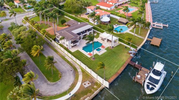 Bayshore, 5901 N Bayshore Dr, Miami, Florida 33137, image 2