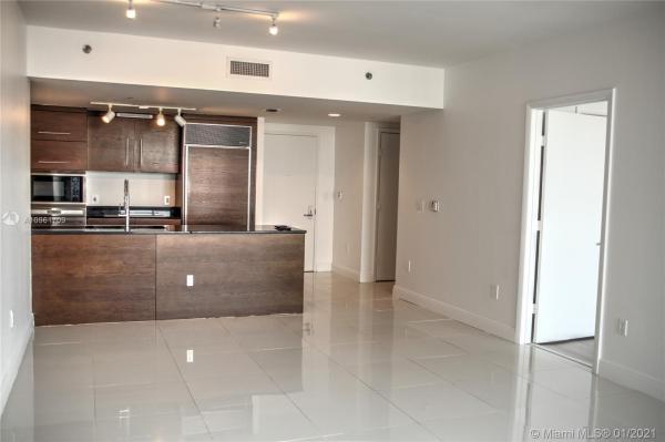Icon Brickell Tower 1, 465 Brickell Ave #3206, Miami, Florida 33131, image 2