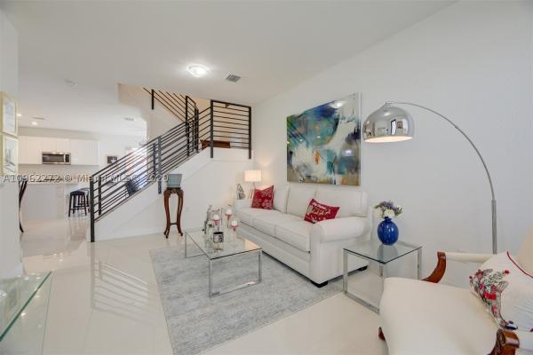 Century Park Place, 9182 SW 5th Ln, Fountainebleau, Florida 33174, image 2