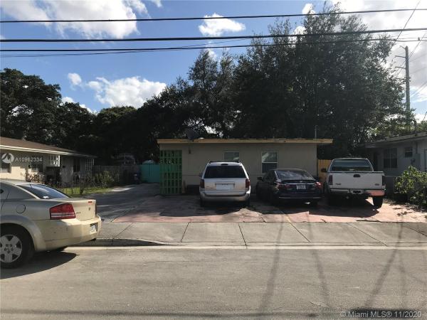Seminole Lawn, 3390 NW 50th St, Brownsville, Florida 33142, image 2