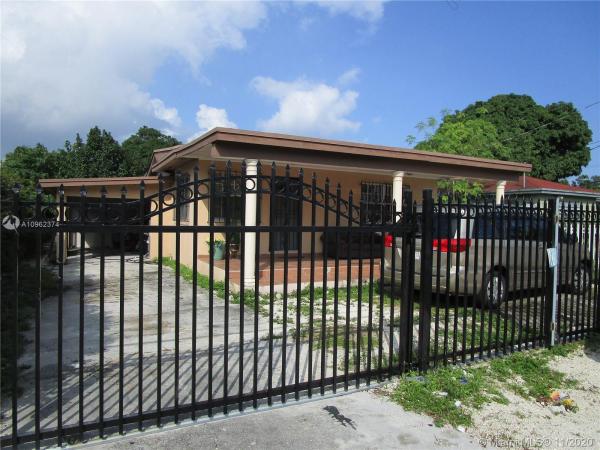 Pinewood Park, 837 NW 112th St, Pinewood, Florida 33168, image 2
