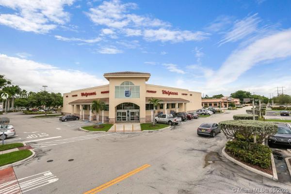Kendall Breeze, 12304 SW 123rd Pass #12304, Three Lakes, Florida 33186, image 2