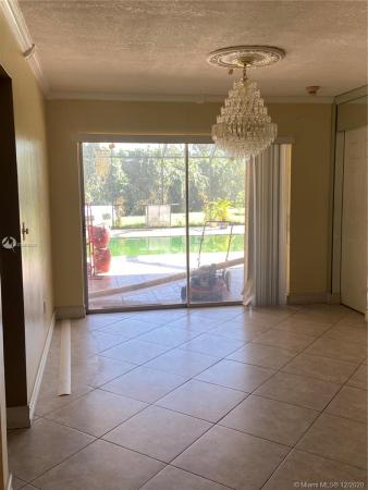 The Knolls, 8313 Windsor Dr, Miramar, Florida 33025, image 2