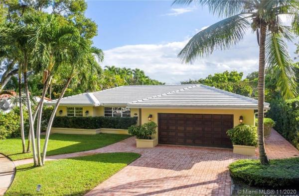Tamiami Place, 921 Tangier St, Coral Gables, Florida 33134, image 2