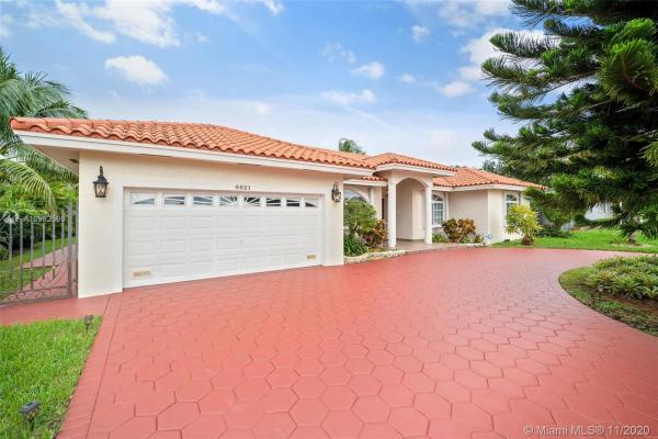 Country Club Of Miami Estates, 6821 Winged Foot Dr, Country Club, Florida 33015, image 2