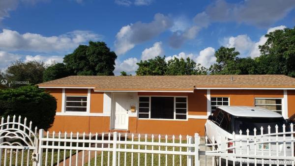 Entin Estates, 2425 NW 176th Ter, Miami Gardens, Florida 33056, image 2