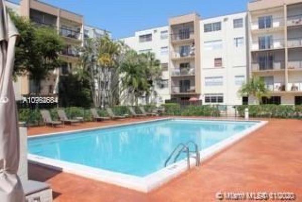 Cypress Club Of Kendale, 14250 SW 62nd St #211, Kendale Lakes, Florida 33183, image 2
