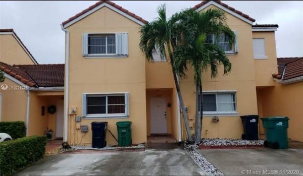 Imperial Villas At Imperial Lake, 1144 NW 126th Ave #., Tamiami, Florida 33182, image 2