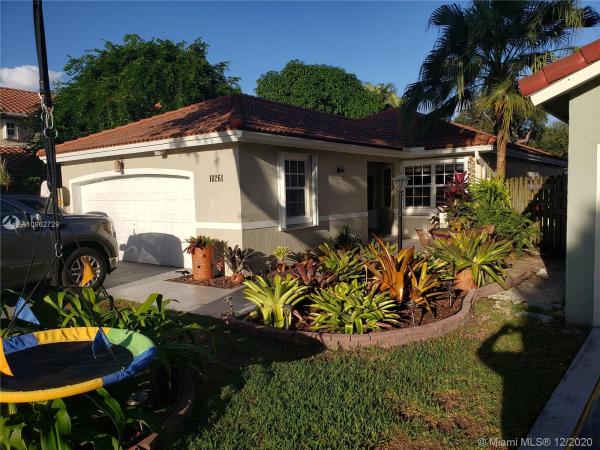 Charlestowne, 10261 SW 138th Ct, The Hammocks, Florida 33186, image 2