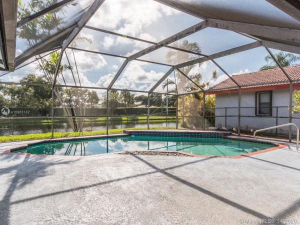 Parkwood Isle, 1660 SW 100th Ter, Davie, Florida 33324, image 2