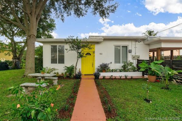 1130 NE 113th St, Unincorporated Dade County, Florida 33161, image 2