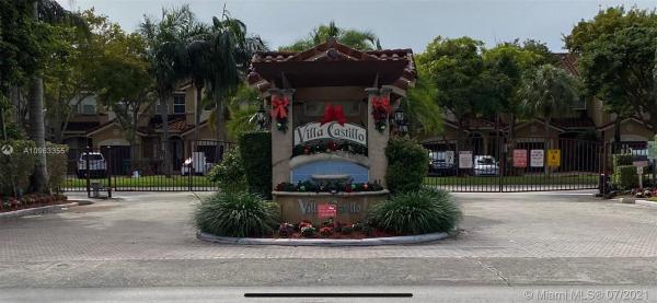 Villa Castillo, 8913 SW 108th Pl #8913, Kendall, Florida 33176, image 2