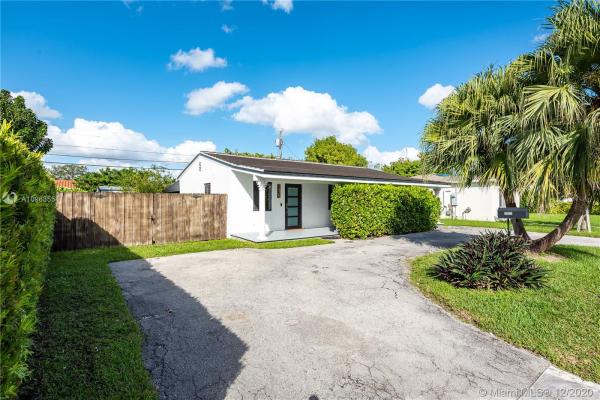Central Miami, 7425 SW 32nd St, Coral Terrace, Florida 33155, image 2