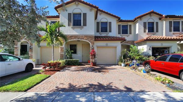 Chateau At The Vineyards, 74 SE 37th Ter, Homestead, Florida 33033, image 2