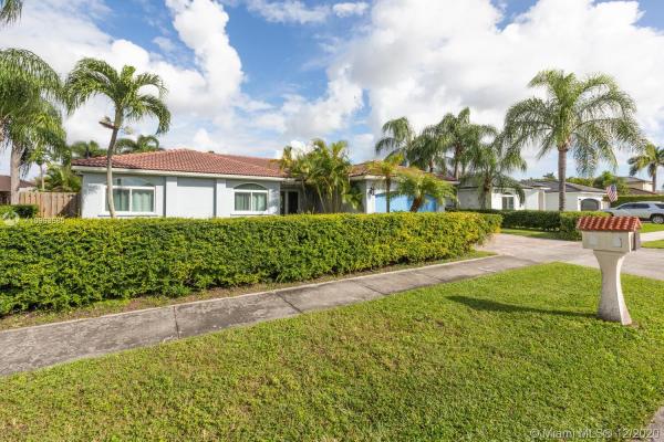 Kessler Grove, 15437 SW 170th Ter, Richmond West, Florida 33187, image 2