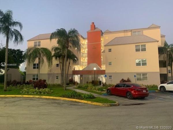 Las Vistas At Doral, 8215 Lake Dr #503, Doral, Florida 33166, image 2