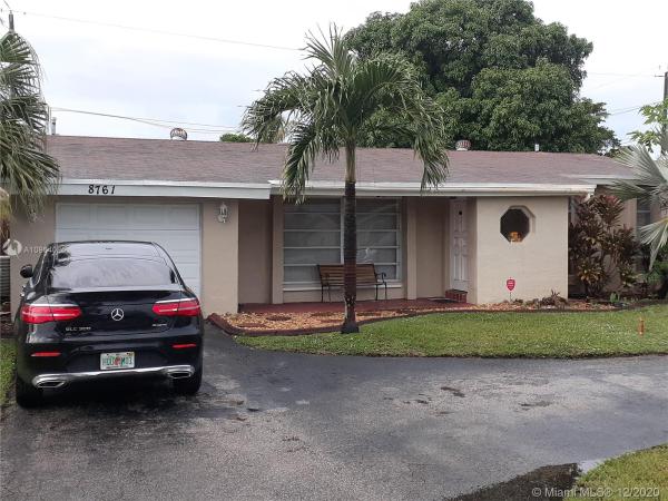 The Knolls, 8761 S Bermuda Dr, Miramar, Florida 33025, image 2