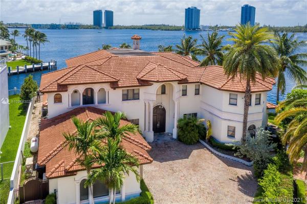 Eastern Shores, 3300 NE 171st St, North Miami Beach, Florida 33160, image 2