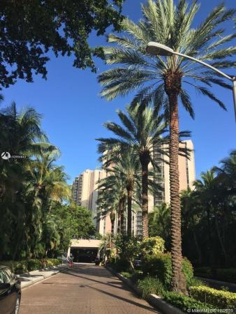 Coronado Tower 3, 20379 W Country Club Dr #937, Aventura, Florida 33180, image 2