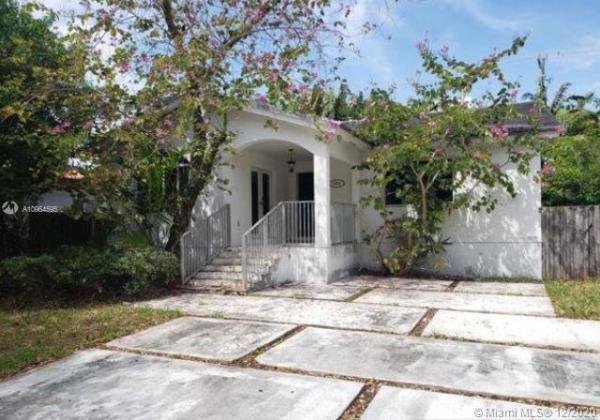 Oceanside Isle Of Normandy, 1201 Biarritz Dr, Miami Beach, Florida 33141, image 2