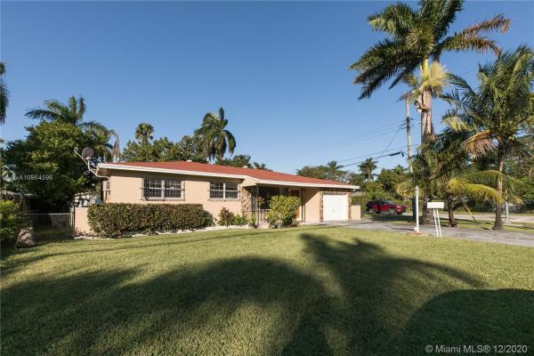 Biscayne Gardens, 15840 NE 2nd Ave, Golden Glades, Florida 33162, image 2