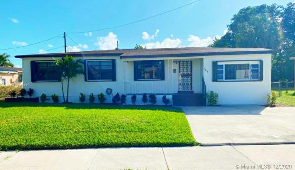 Cravero Lake Shore Estates, 1010 NW 90th St, Pinewood, Florida 33150, image 2