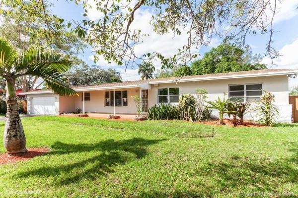 Biscayne Gardens, 14660 S River Dr, Golden Glades, Florida 33167, image 2